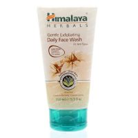 Himalaya Herbals Gentle Exfoliating Daily Facewash 150 Ml